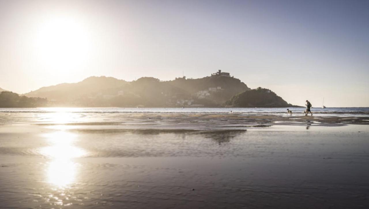 Miramar Luxurious Flat, 3 Double Rooms, Free Parking, Terrace, Completely New San Sebastian Exterior photo