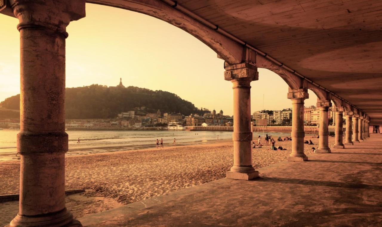 Miramar Luxurious Flat, 3 Double Rooms, Free Parking, Terrace, Completely New San Sebastian Exterior photo